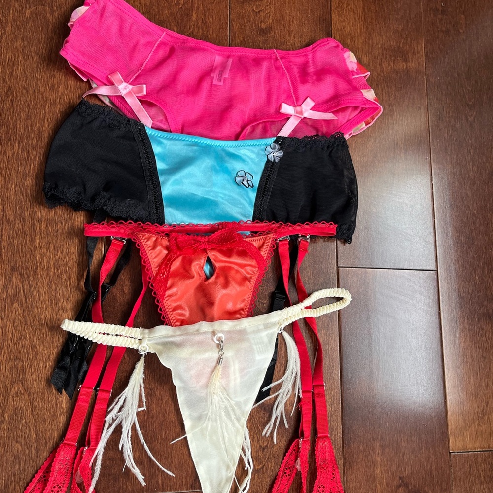Bundle of 4 sexy undies (briefs, thongs, garters) size M-L